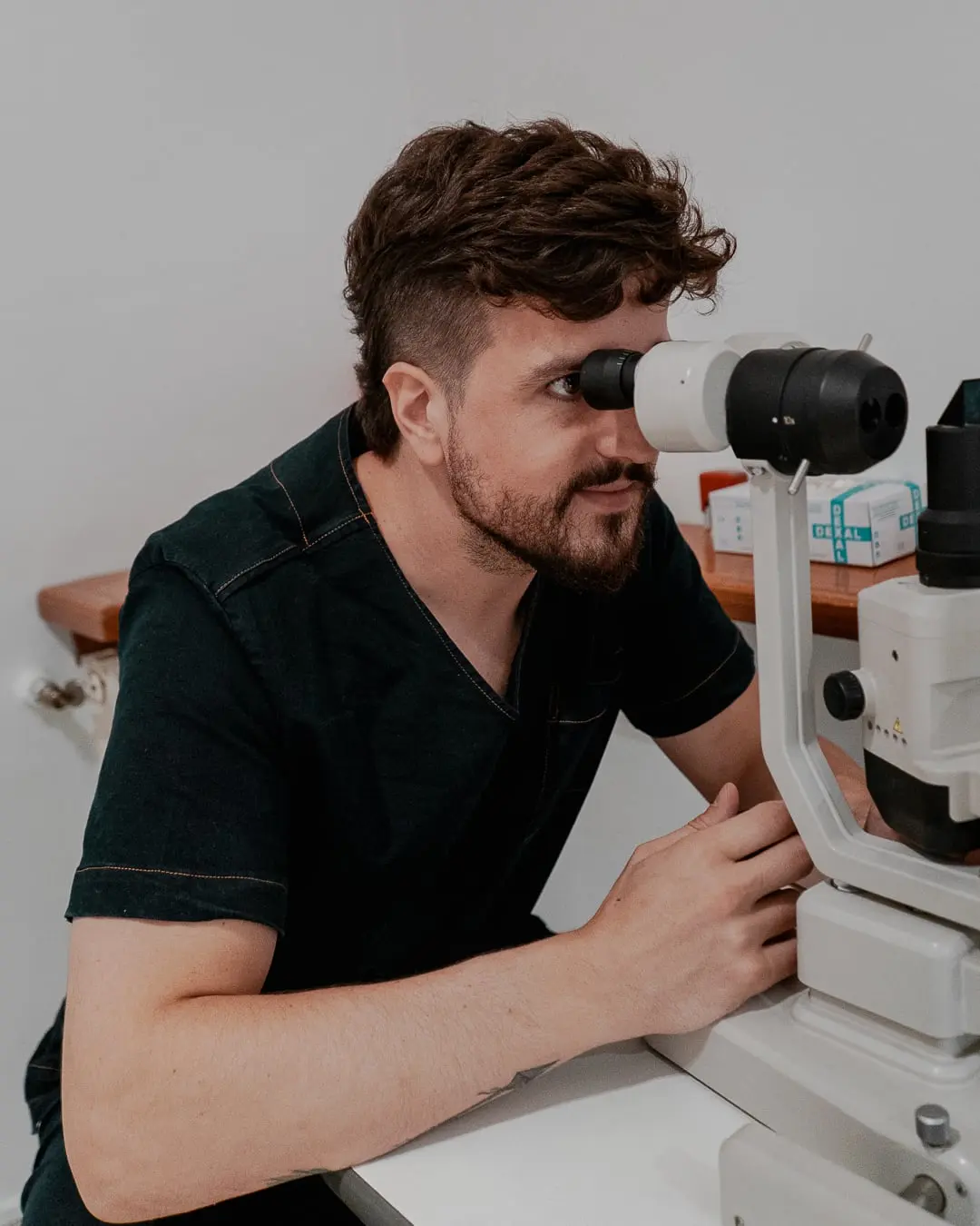 Clínica de la Visión doctor wala